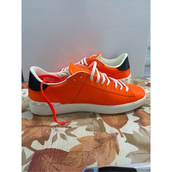 Valentino Garavani VLTN Fluorescent Orange Sneakers Men's Size 12 EU 45 $695 - Picture 2 of 8